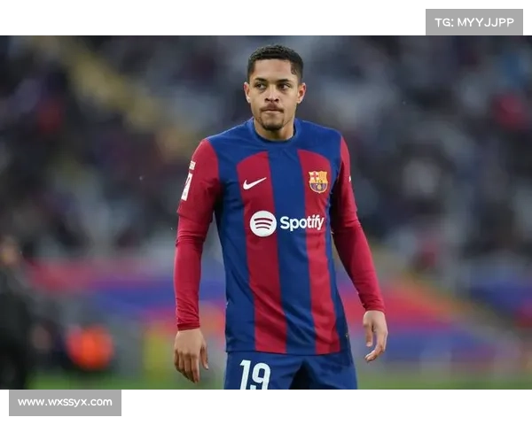 巴萨为何果断引进苏亚雷斯 揭秘背后的转会策略与决策考量
